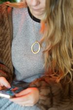 Colar comes around - Image 3